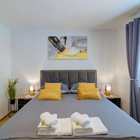 Apartman Mia Senj  Ngoại thất bức ảnh